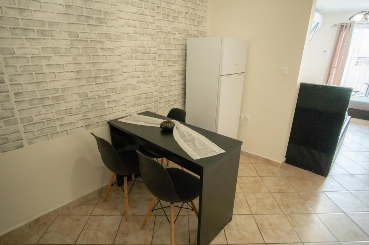 Sunshine 1 Apartment *